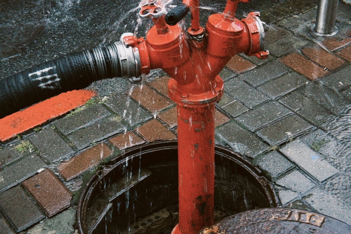 Commercial water damage restoration in Baldwin Park